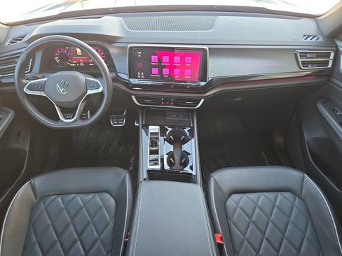 Used 2024 Volkswagen Atlas Cross Sport SEL Premium R-Line image 16