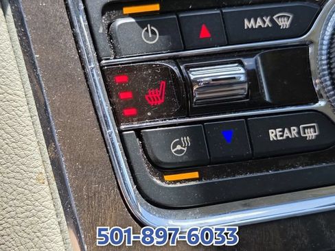Used 2020 Lincoln Continental w/ Premium Package FWD image 22