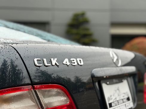 Used 2001 Mercedes-Benz CLK 430 Coupe image 10
