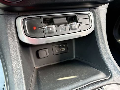 Used 2020 GMC Acadia SLT w/ Driver Alert Package II AWD/4WD image 20