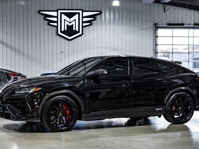 Used 2023 Lamborghini Urus Performante