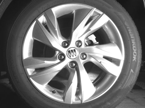 Used 2025 Buick Encore GX Preferred FWD image 17