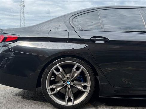 Used 2019 BMW M550i xDrive AWD/4WD image 5