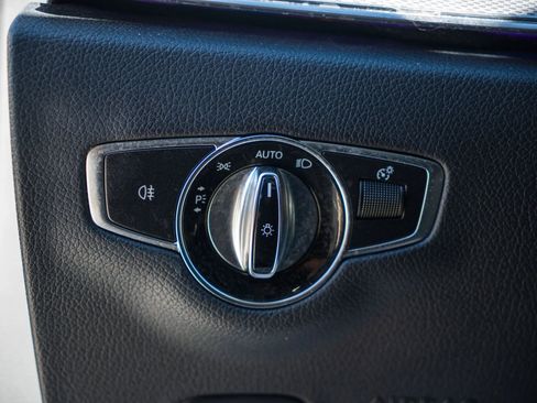 Used 2018 Mercedes-Benz E 300 4MATIC w/ Premium 2 Package image 20