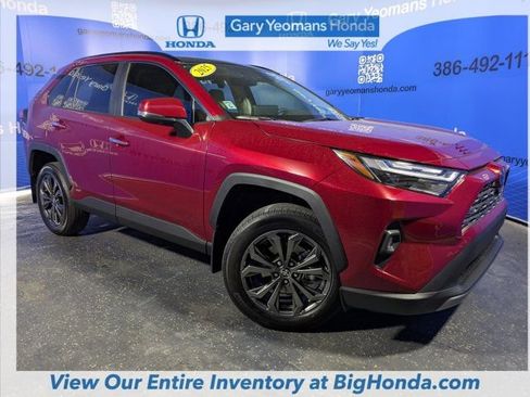 Used 2025 Toyota RAV4 Limited w/ Advanced Technology Package image 4