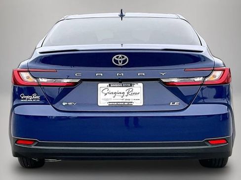 Used 2025 Toyota Camry LE image 6
