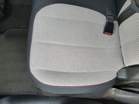 Used 2011 Chevrolet Equinox LT FWD image 26