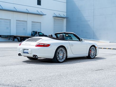 Used 2008 Porsche 911 Carrera S RWD image 3