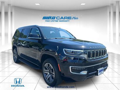 Used 2025 Jeep Wagoneer 4WD w/ Premium Group I