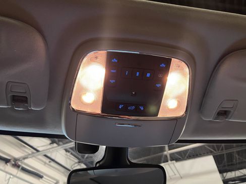 Used 2020 Jeep Grand Cherokee Summit image 22