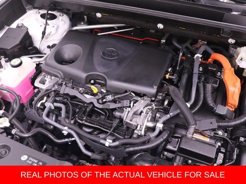 Used 2020 Toyota RAV4 XLE w/ Convenience Package image 17