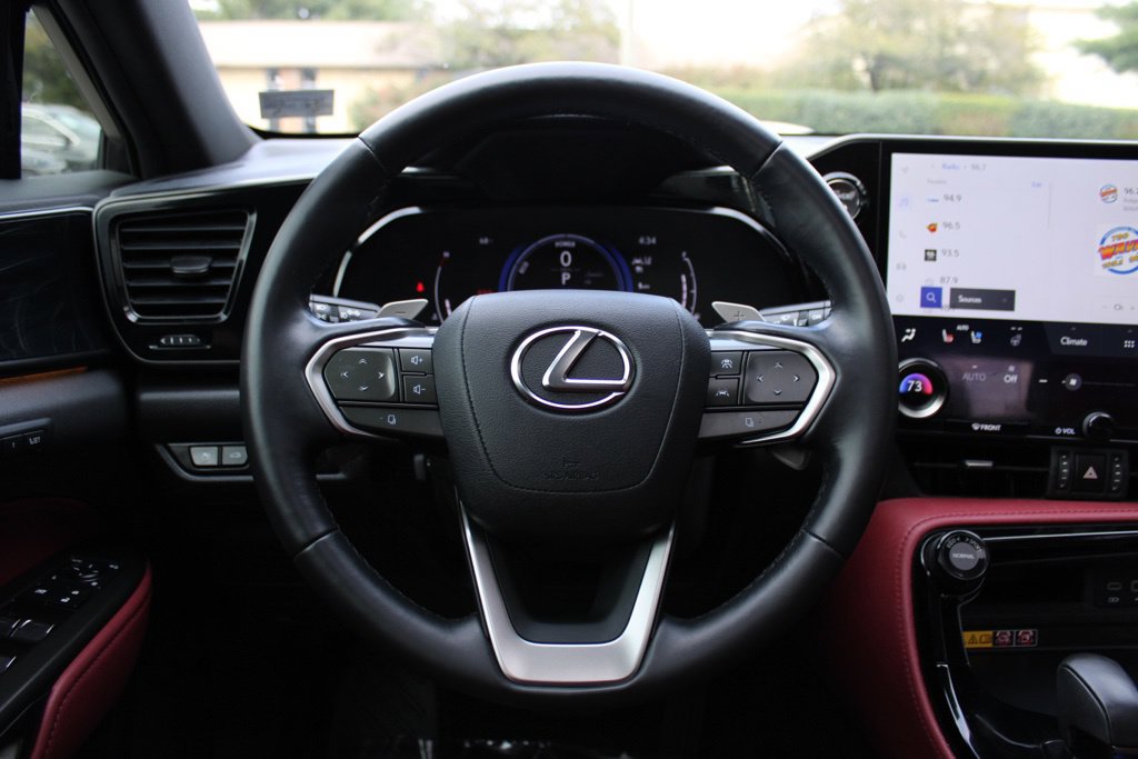 Used 2025 Lexus NX 350h AWD w/ Accessory Package (K3) image 16