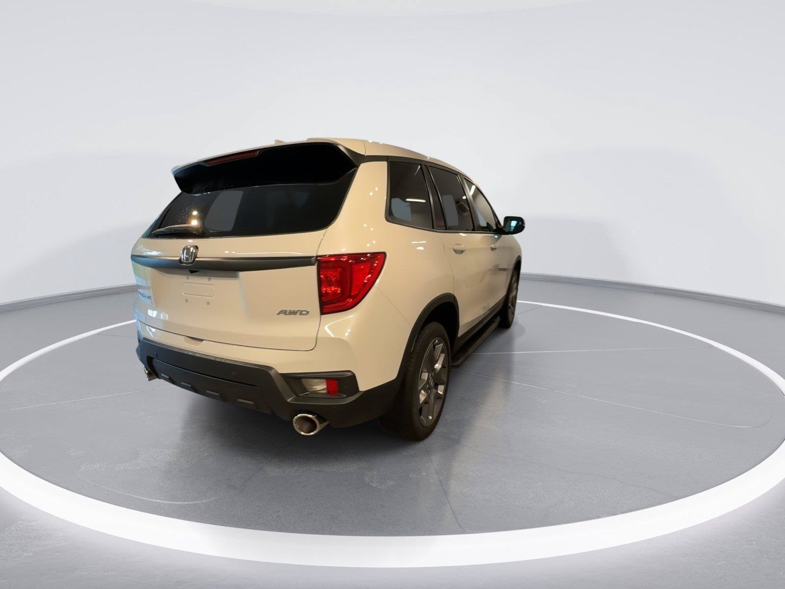 Used 2023 Honda Passport EX-L image 8