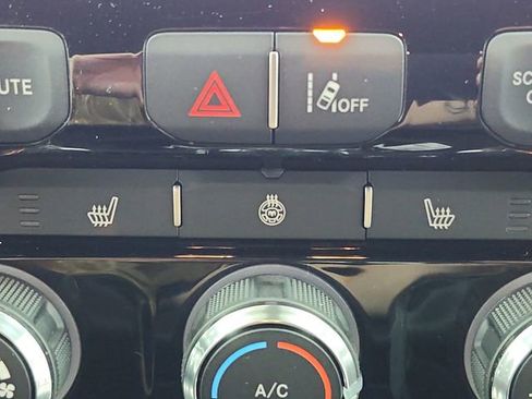 New 2026 RAM 1500 Big Horn AWD/4WD image 33