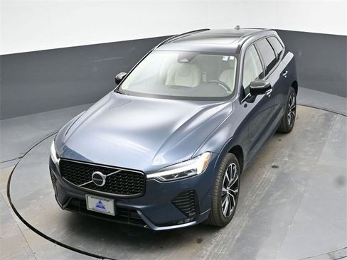 Used 2023 Volvo XC60 B5 Plus w/ Protection Package Premier image 37