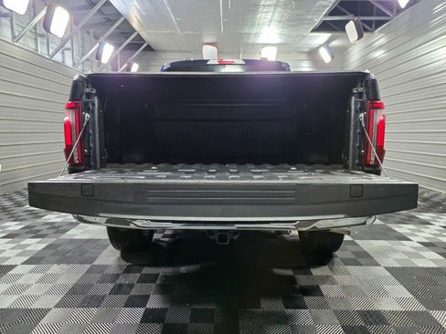 Used 2024 Ford F150 Lariat image 11
