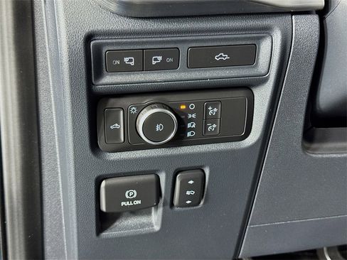 Used 2021 Ford F150 Lariat w/ Equipment Group 502A High image 24