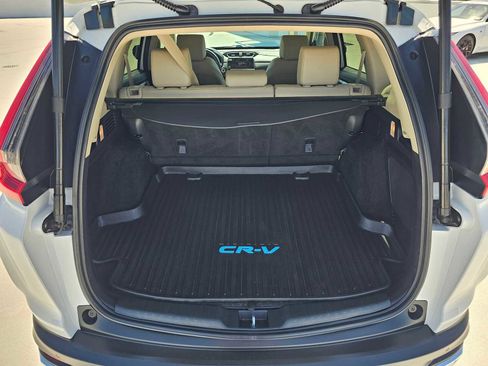 Used 2021 Honda CR-V Touring image 14