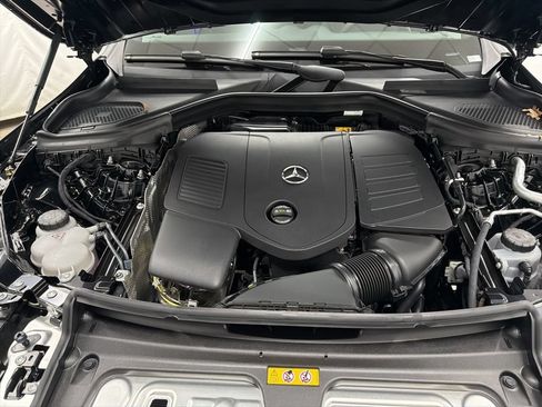 Used 2026 Mercedes-Benz GLC 300 image 30