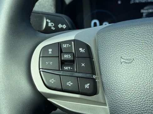 Used 2026 Ford Explorer Active w/ Active Comfort Package image 20