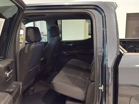 Used 2020 Chevrolet Silverado 1500 LT Trail Boss image 18