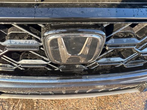 Used 2025 Honda CR-V Sport-L image 11