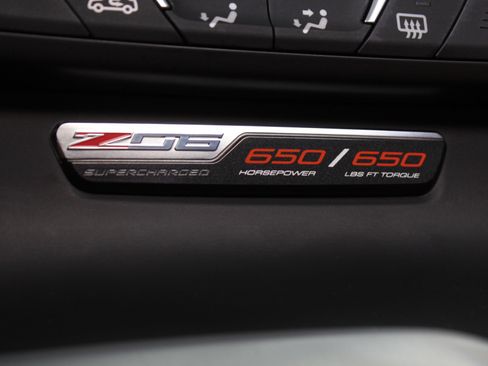 Used 2015 Chevrolet Corvette Z06 w/ Z07 Performance Package RWD image 66