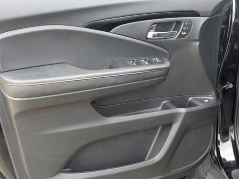 Certified 2024 Honda Ridgeline Black Edition image 22