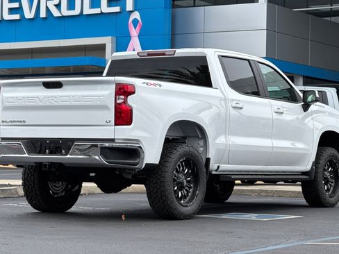 New 2025 Chevrolet Silverado 1500 LT image 3