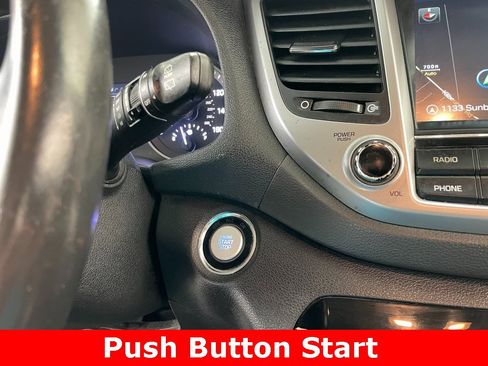 Used 2017 Hyundai Tucson SE Plus image 5