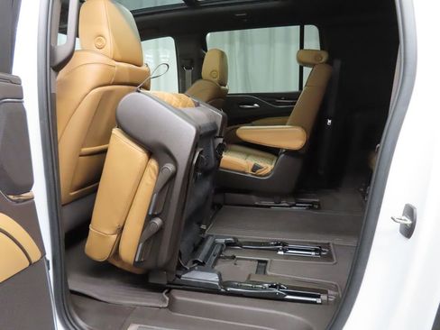 Used 2024 Cadillac Escalade ESV Sport w/ Touring Package AWD/4WD image 65