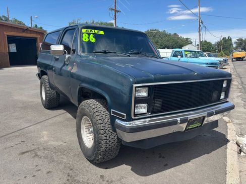 Used 1986 GMC Jimmy 4WD image 1