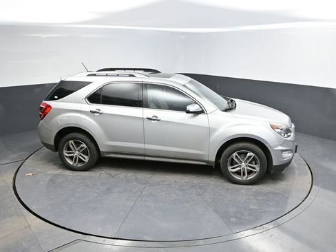 Used 2017 Chevrolet Equinox Premier w/ Enhanced Convenience Package image 36