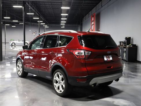 Used 2017 Ford Escape Titanium w/ Equipment Group 301A FWD image 5