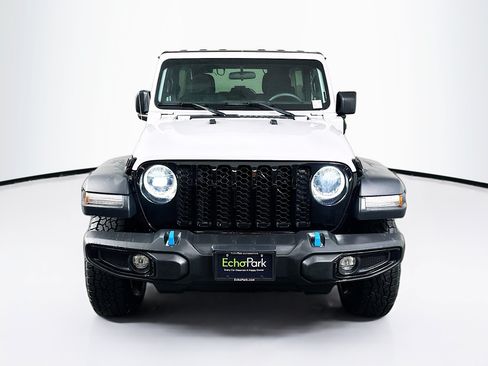 Used 2023 Jeep Wrangler Unlimited w/ Convenience Group AWD/4WD image 2