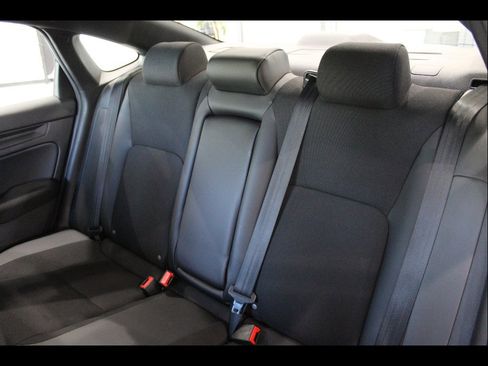 Certified 2025 Honda Civic Sport image 17
