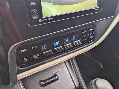 Used 2017 Toyota Corolla iM image 22