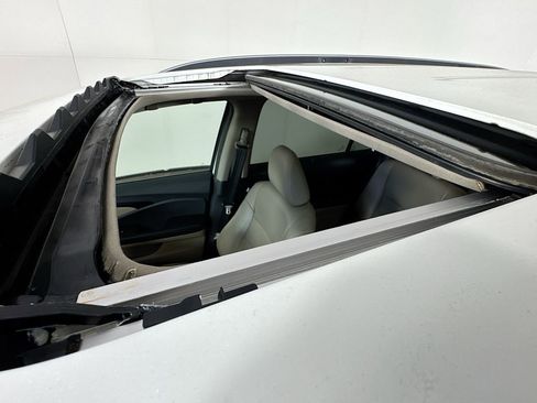 Used 2020 Honda Pilot Touring image 24