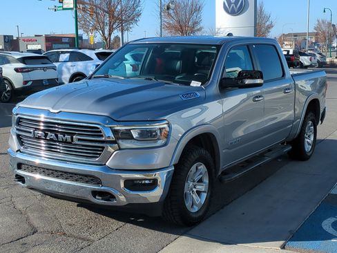 Used 2020 RAM 1500 Laramie w/ Off Road Group image 10