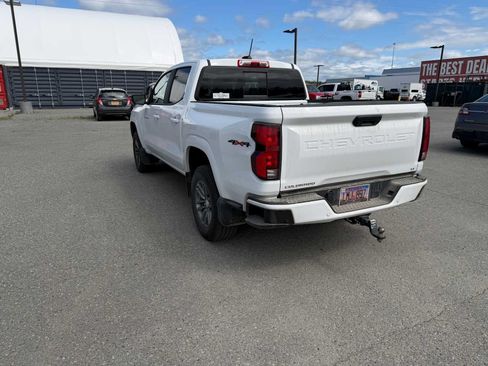 Certified 2024 Chevrolet Colorado LT w/ LT Convenience Package III AWD/4WD image 9