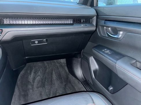 Used 2025 Honda CR-V Sport-L image 35