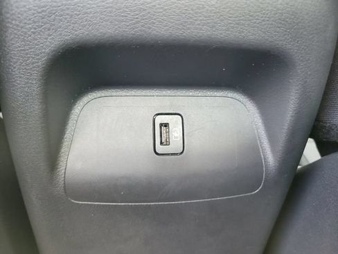 Used 2022 Nissan Sentra SV FWD image 14