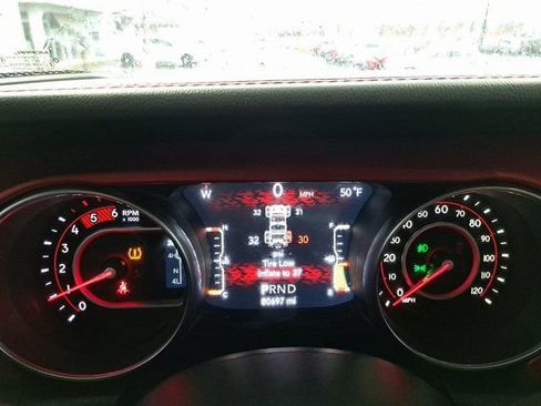 Used 2021 Jeep Wrangler Unlimited Rubicon image 8