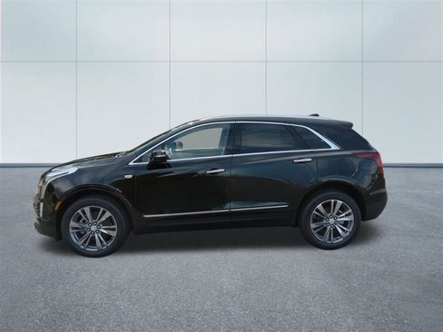 New 2026 Cadillac XT5 Premium Luxury image 2