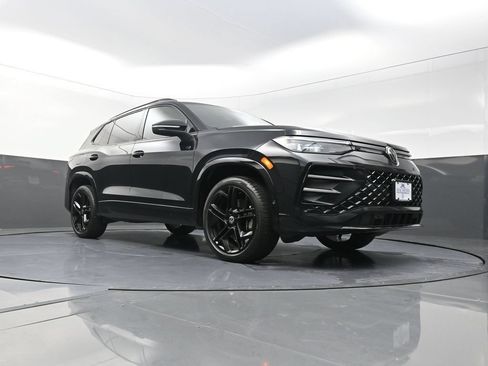 Used 2026 Volkswagen Tiguan SE R-Line AWD/4WD image 23