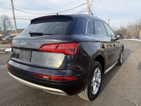 Used 2019 Audi Q5 2.0T Premium w/ Convenience Package image 12