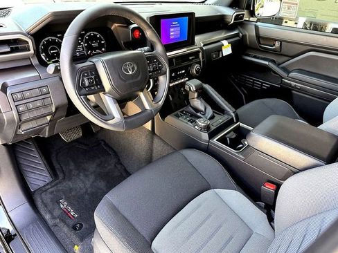 New 2026 Toyota 4Runner TRD Off-Road AWD/4WD image 11