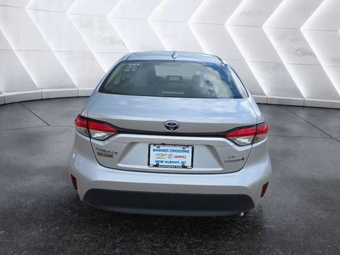Used 2023 Toyota Corolla LE FWD image 6