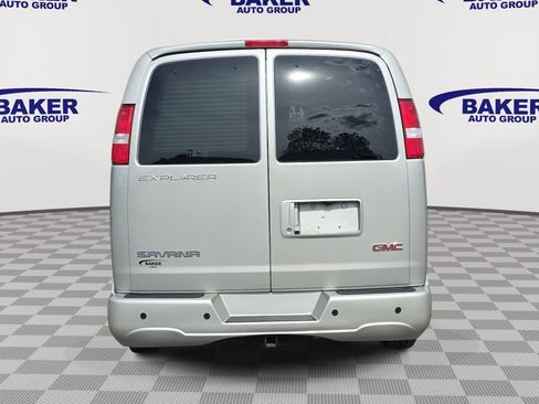 Used 2022 GMC Savana 2500 w/ Enhanced Convenience Package RWD image 6