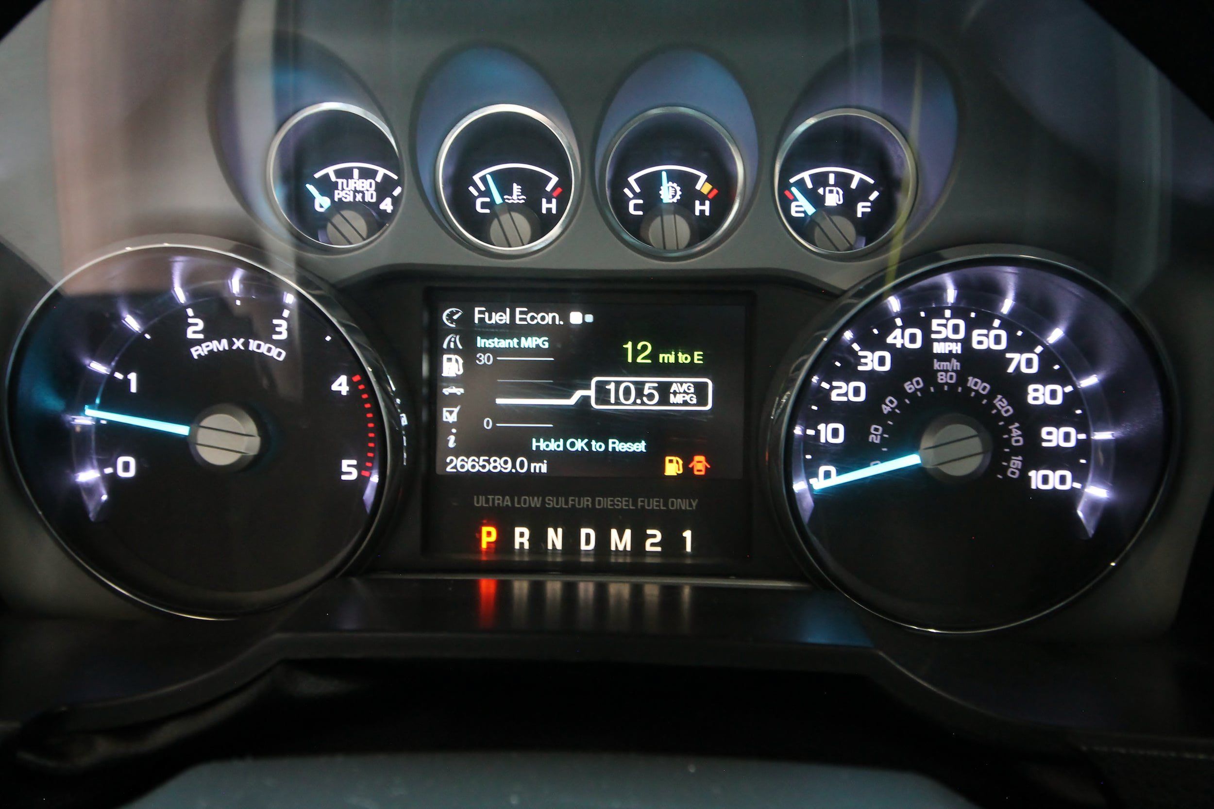 Used 2015 Ford F250 Lariat w/ Lariat Ultimate Package AWD/4WD image 27